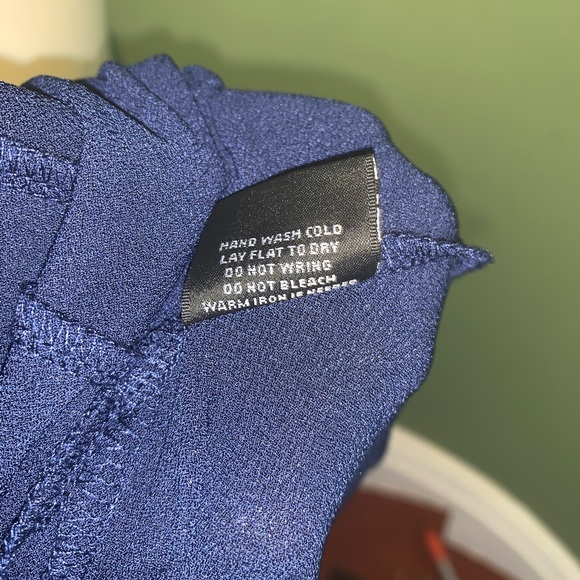 Top - Picture 7 of 7